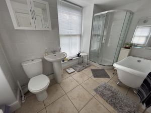 Photo 24- click for photo gallery